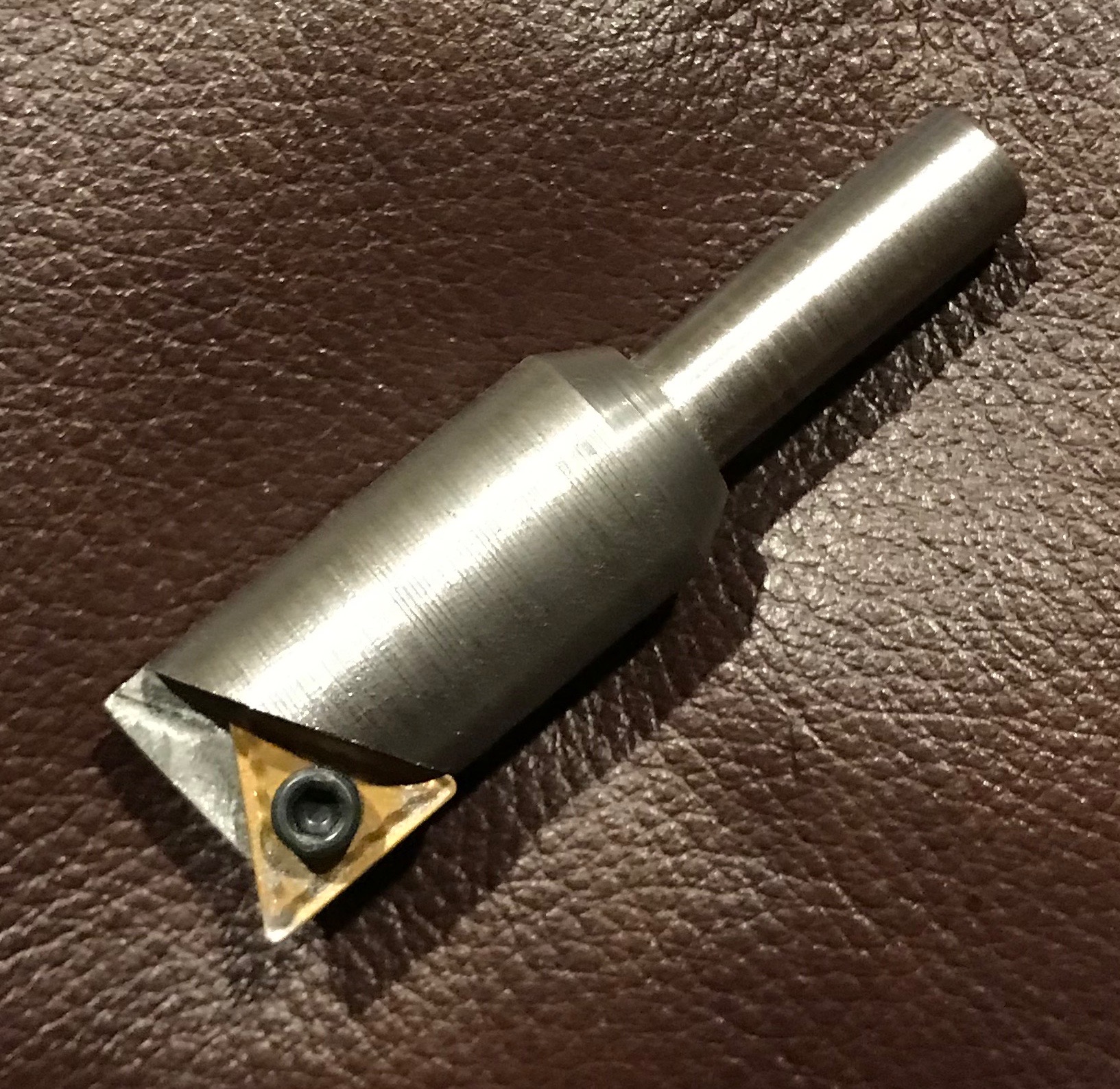 Indexable insert end mill